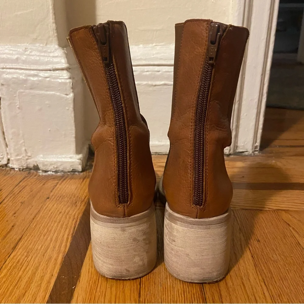 Free People Essential Chelsea Ankle Boots 6 Whiskey Brown - Picture 8 of 9